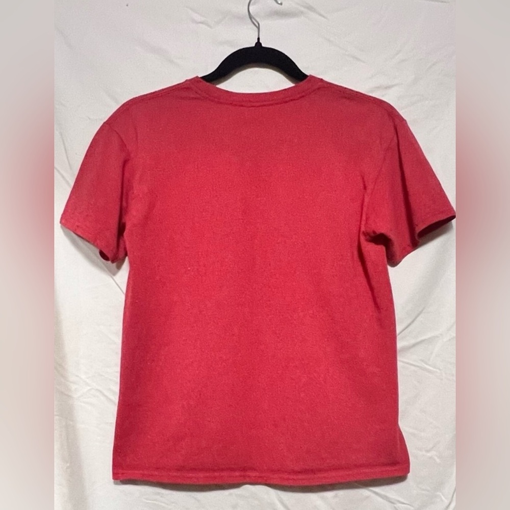 Official Disney Park Merch Red Mickey Mouse Cotton Short Sleeve Tee Shirt Casual - Picture 4 of 5